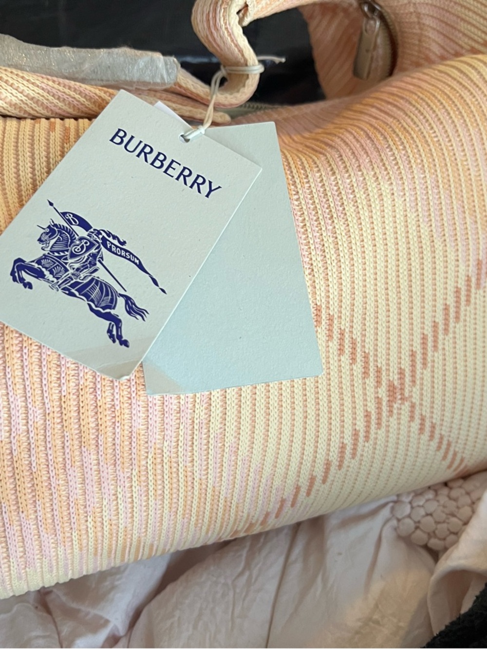 Burberry SHERBET  Pink Cream Knit Shoulder Bag